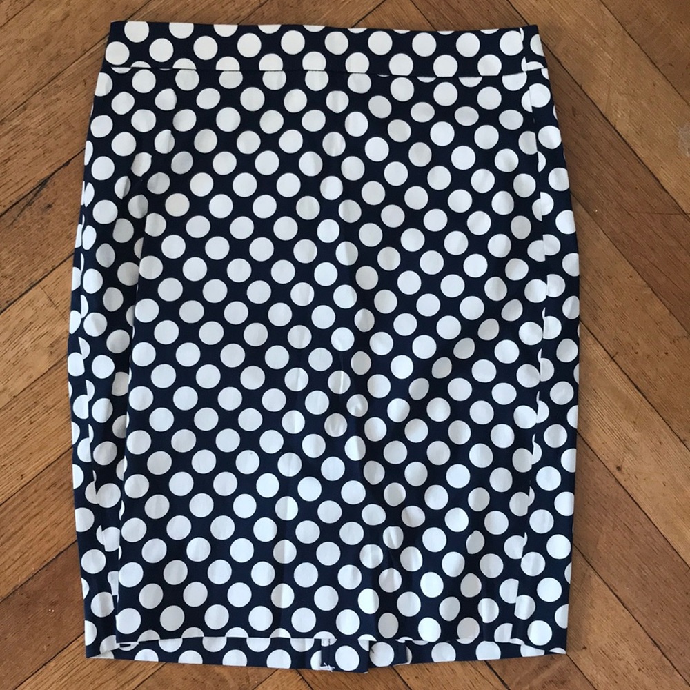 J.Crew Pencil Skirt - perfect for spring!
